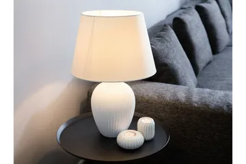 Fergus Bordlampe 33 cm - Hvit - Belysning - Innendørsbelysning & Lamper - Bordlampe