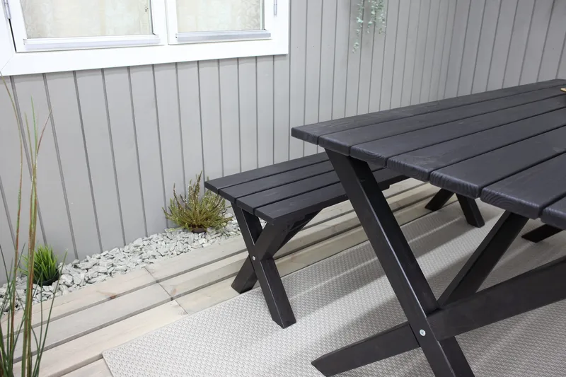 Lietinna Utebenk 180 cm - Svart - Hagemøbler - Utesofa - Benker