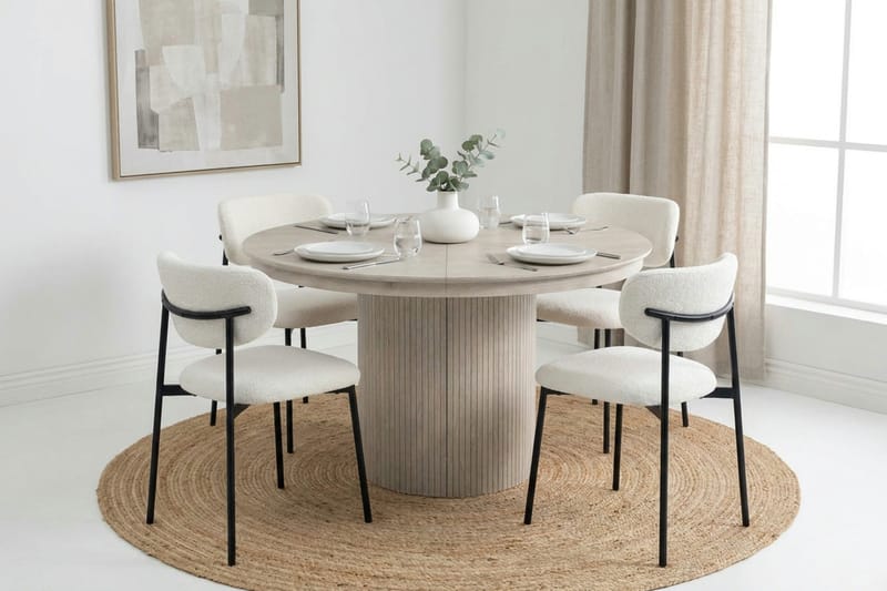 Spisegruppe Bark Kopparbo 120–220 cm Hvitlasert Hvit bouclé/metallben svart Rund 4 - Møbler - Bord - Spisegrupper