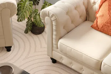 Chesterfield Lyx 2-seter Fløyelssofa – Liten dyp sofa - Beige - Møbler - Sofaer - 2 seter sofa