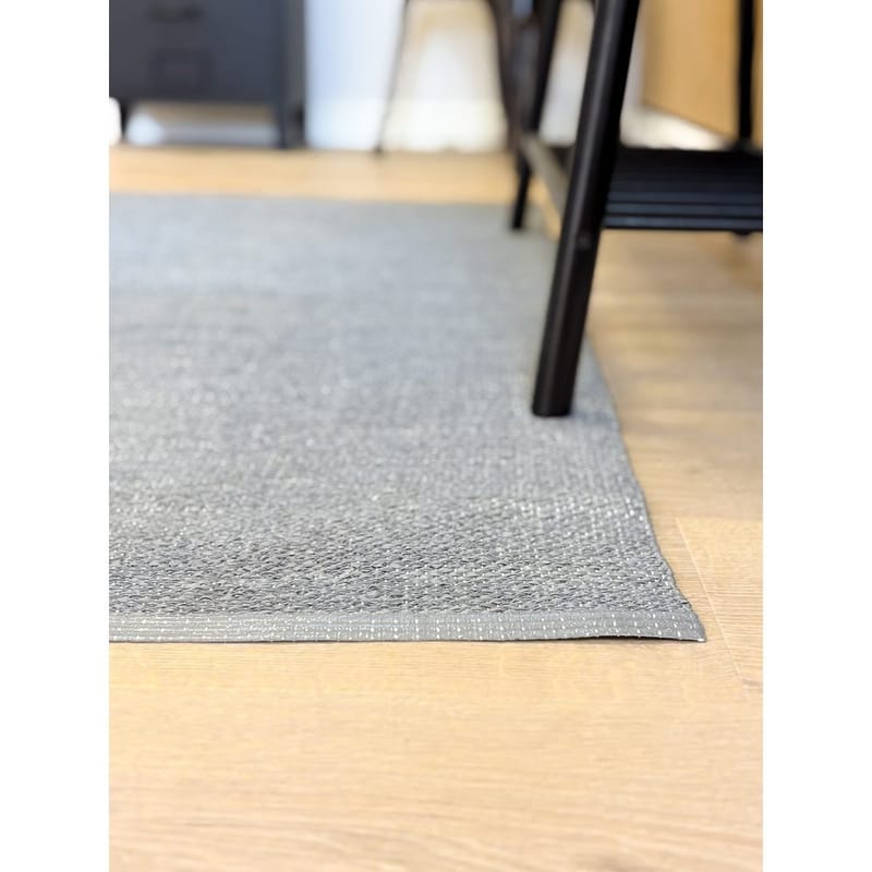 Plastteppe Hilma Plain - 70x150 cm, Grå - Tekstiler - Tepper & Matter - Moderne tepper - Wiltontepper